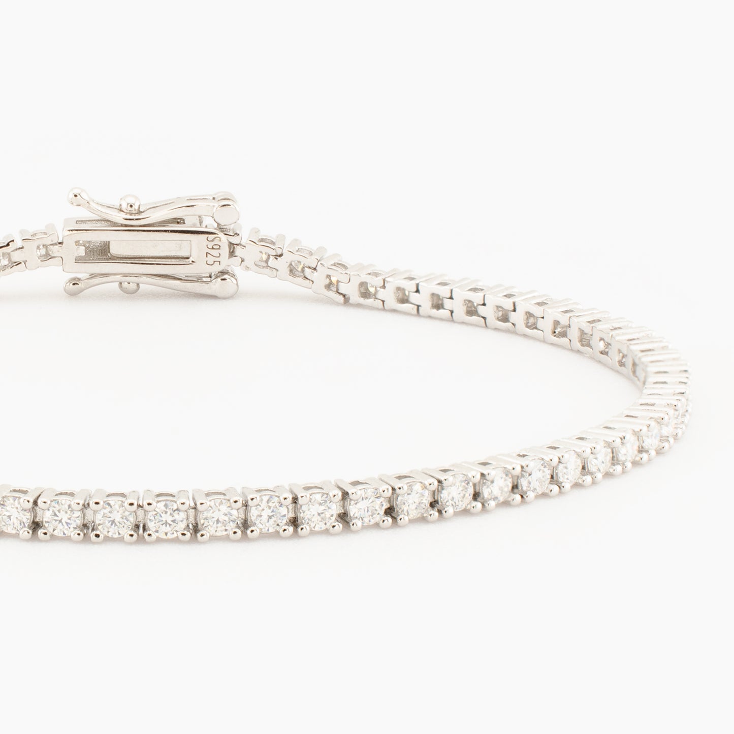 Sterling Silver Moissanite Tennis Bracelet, 2mm
