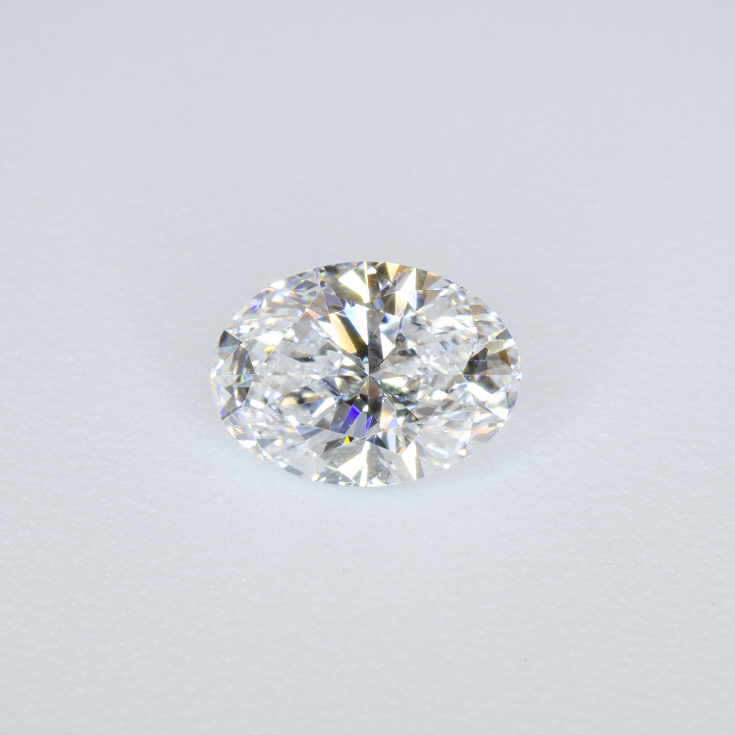 1.00 Carat Oval Lab Diamond • D • VVS2 • IGI Certified