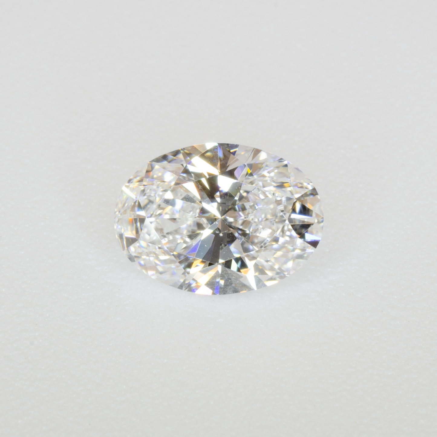 1.01 Carat Oval Lab Diamond • D • VVS2 • IGI Certified