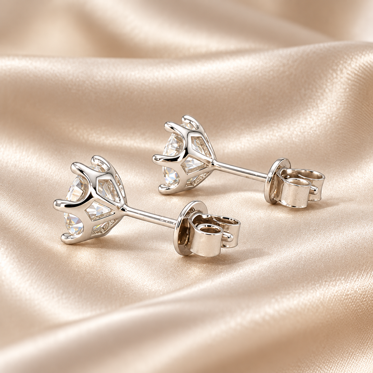 2 CTW Moissanite Stud Earrings